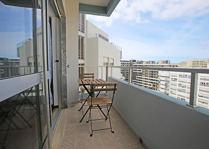A22 - Rocha Beach Flat In Portimao